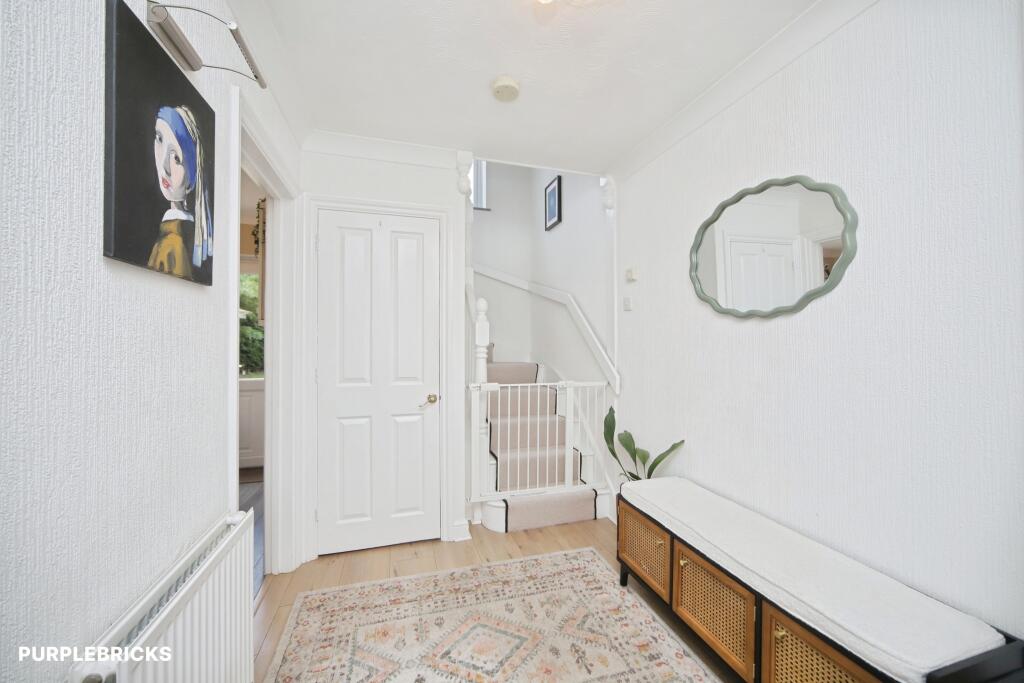 House in Taunton - View 4
