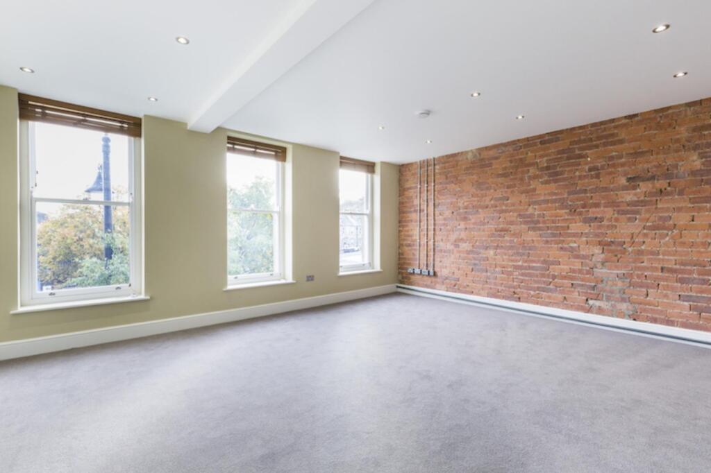 Apartment in Bradford, Middleton Estate, Ilkley - View 4