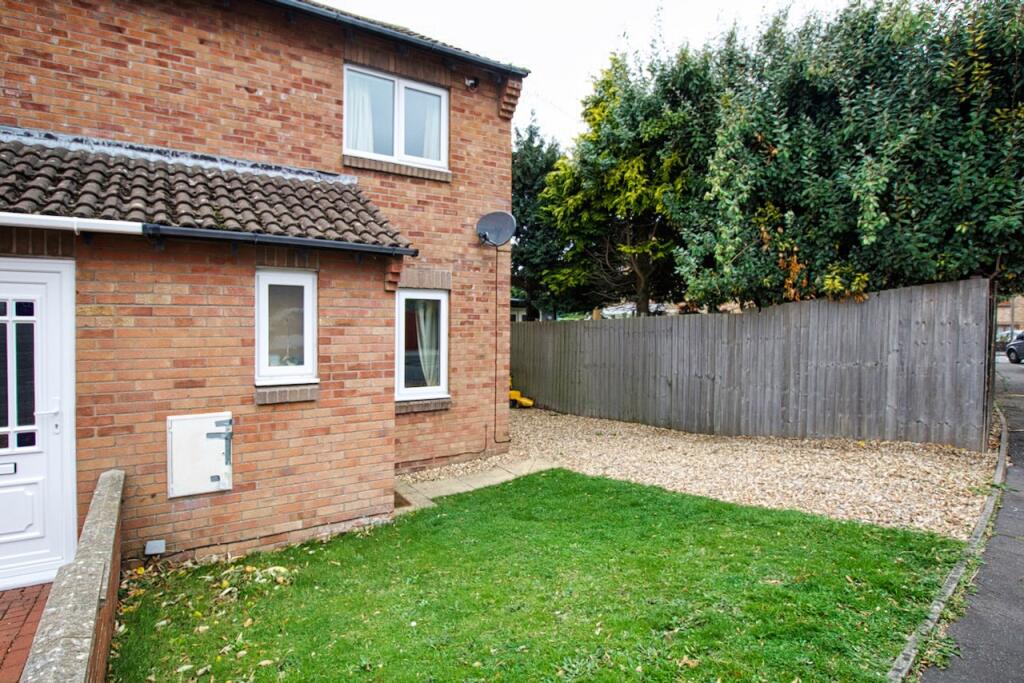 Beaufort Way, Rhoose, Barry photo 2