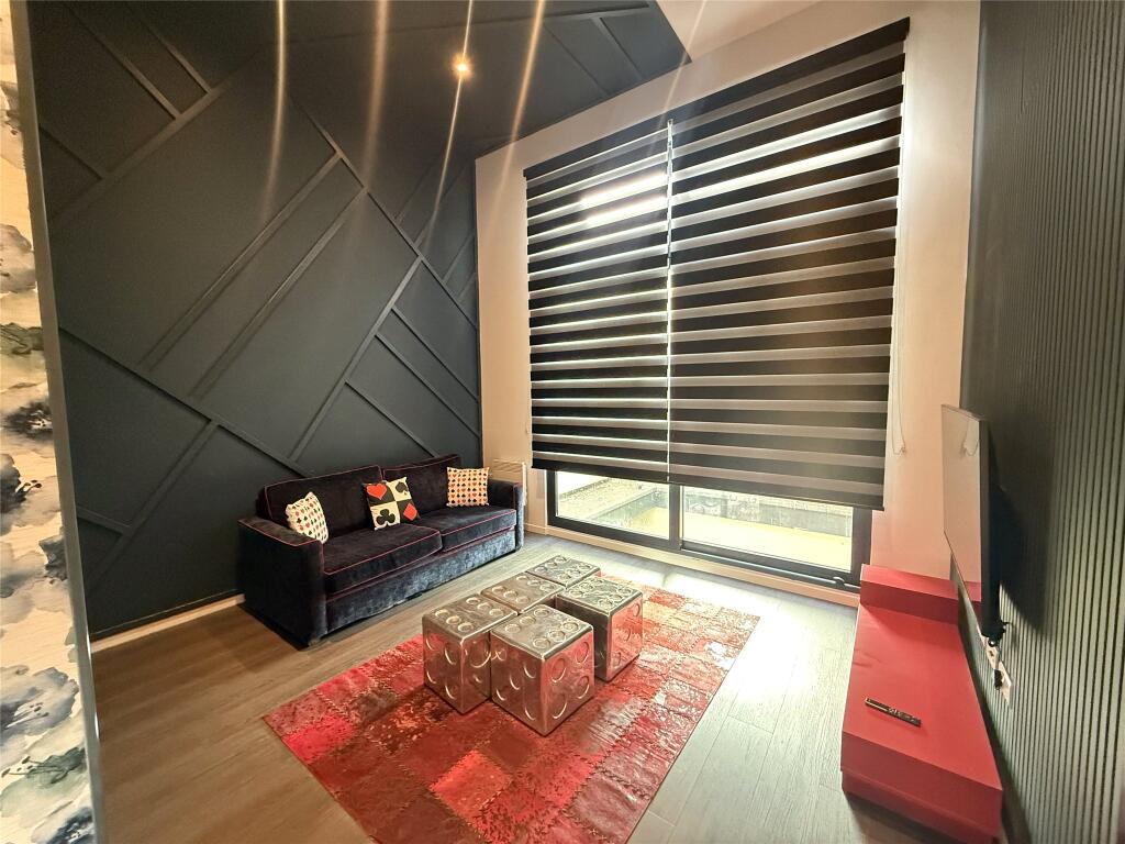 Apartment in London - View 2