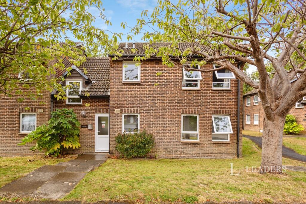 Main image of property: Celia Close, Waterlooville, Hampshire, PO7