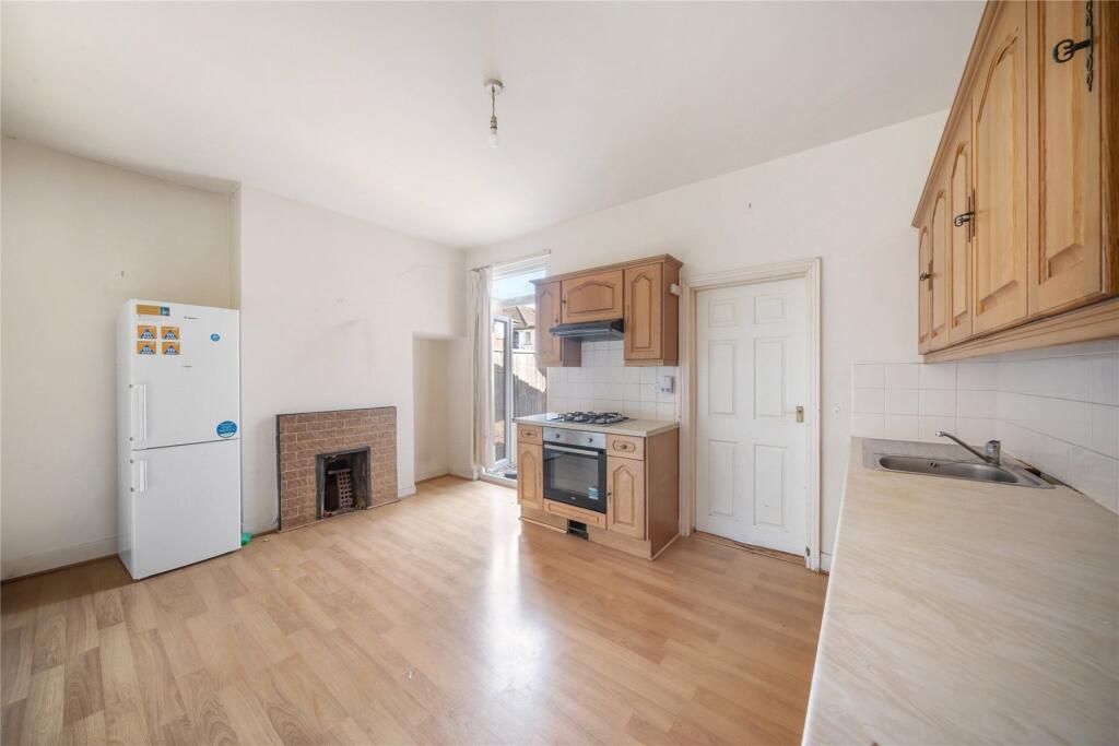 House in London - View 4