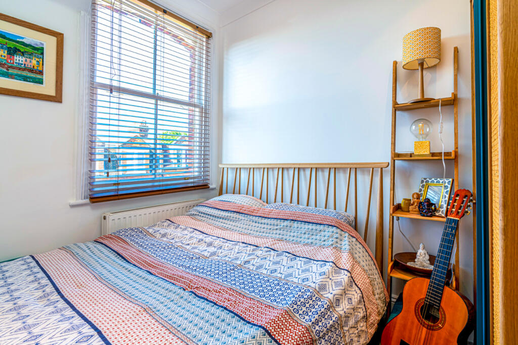 Apartment in London - More