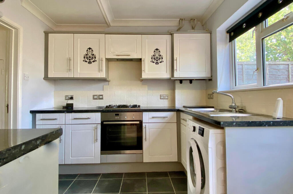 House in New Forest, Ringwood - More