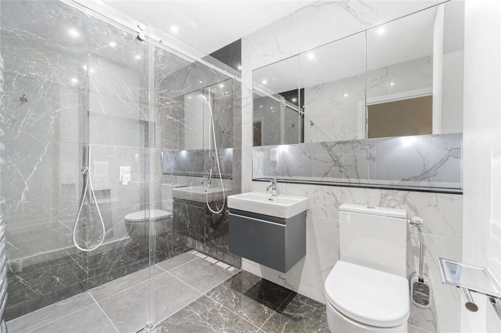 Apartment in London - View 4