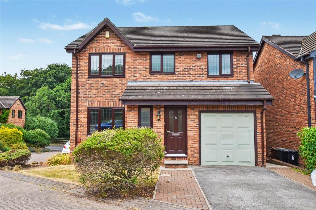 Main image of property: The Oaks, Churwell, Morley, Leeds