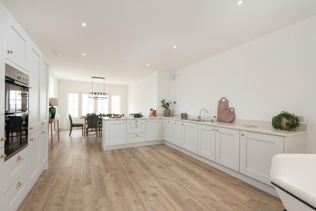 Main image of property: 4 Coal Rd,
Longniddry,
EH32 0FP