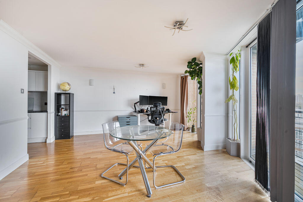 Main image of property: Sunderland Point, Galleons Lock, E16