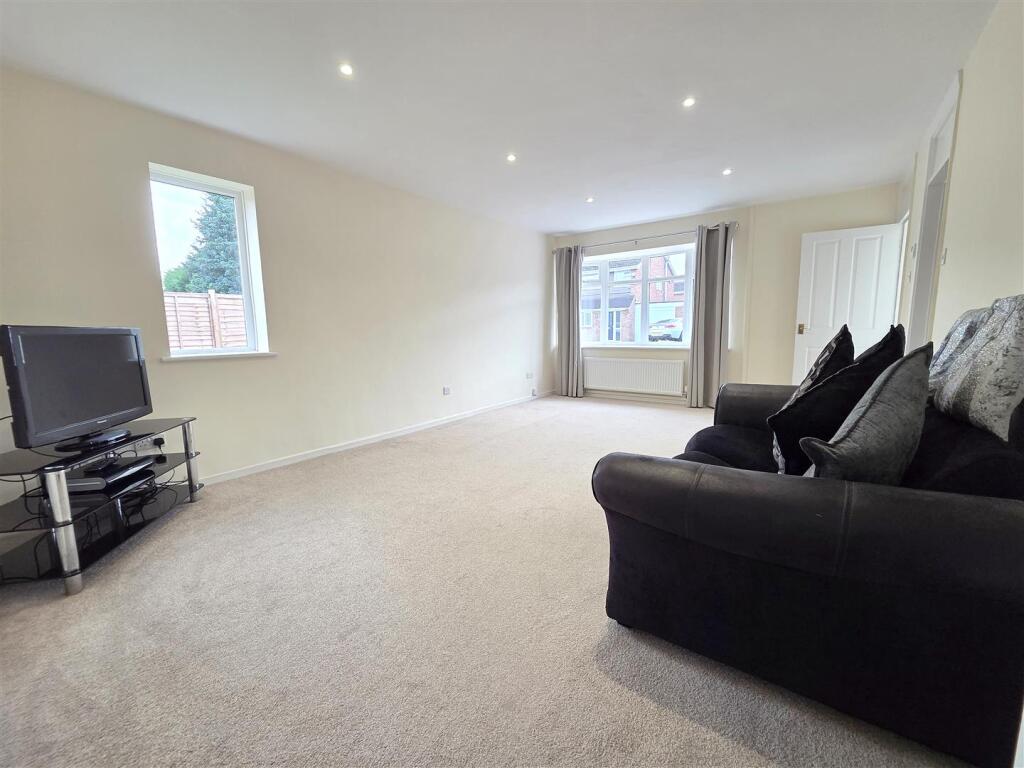 House in Wyre Forest, Stourport-on-Severn - View 5