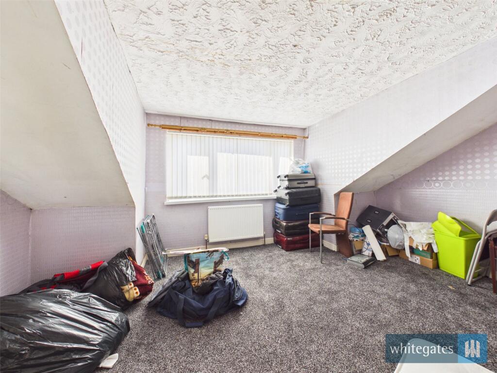 Hollings Road, Bradford, West Yorkshire, BD8 photo 4