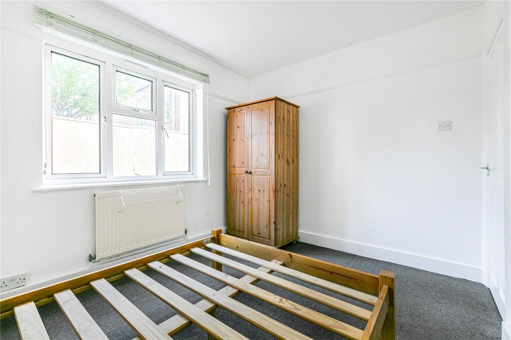 Apartment in London - View 3