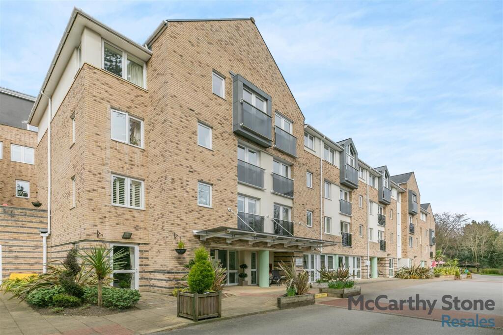 1-bed flat on Windsor House, 900 Abbeydale Road, Sheffield, £179,999