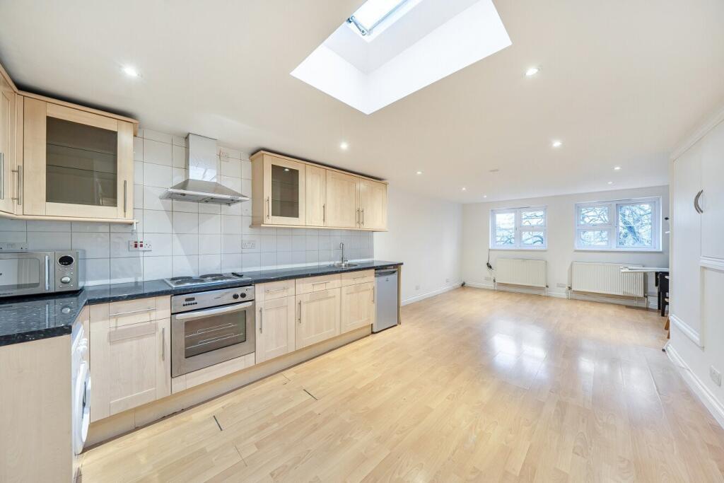 Main image of property: Upper Richmond Road, Putney, London, SW15