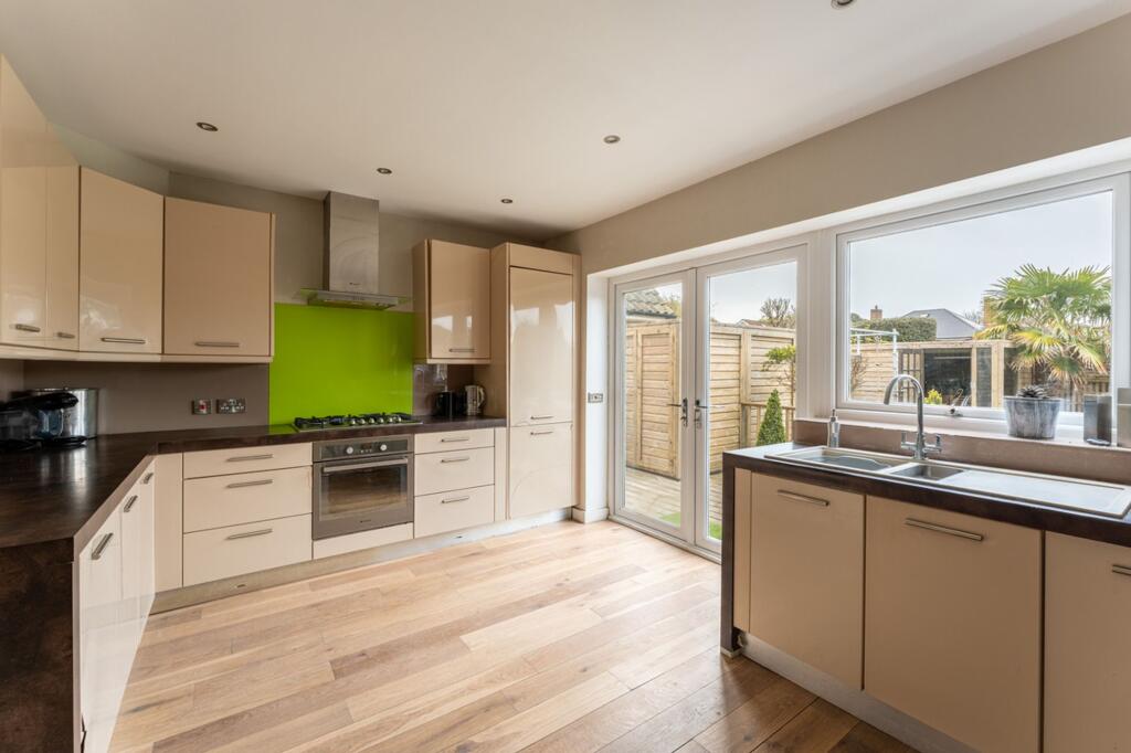 House in Christchurch, Southbourne, Bournemouth - More