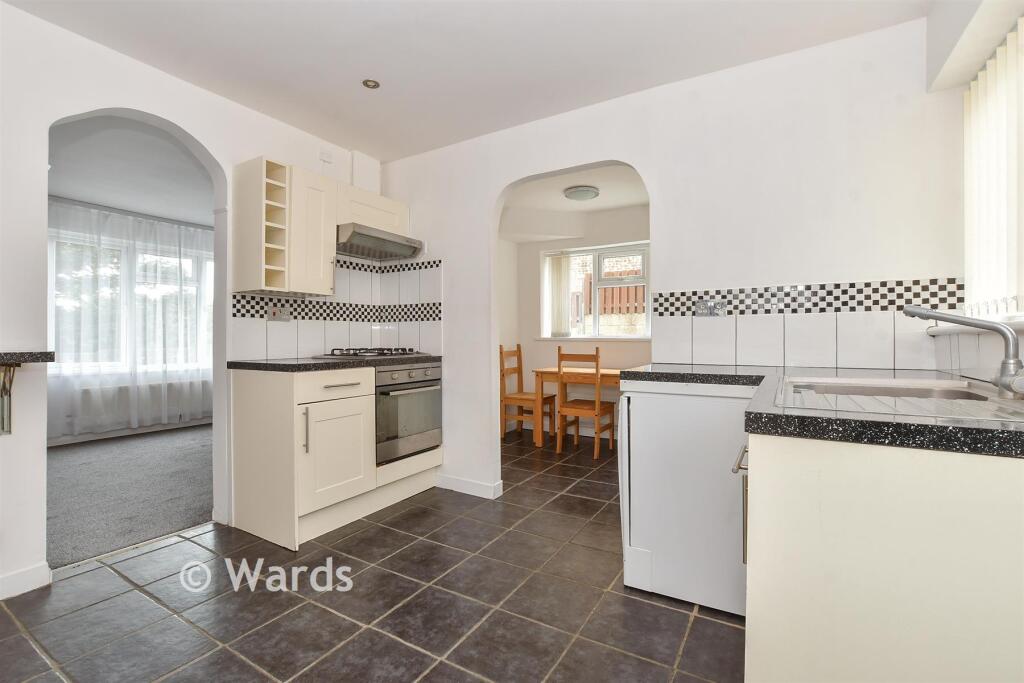 House in Canterbury - View 3