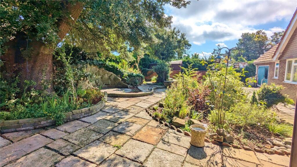 House in Brighton - View 5