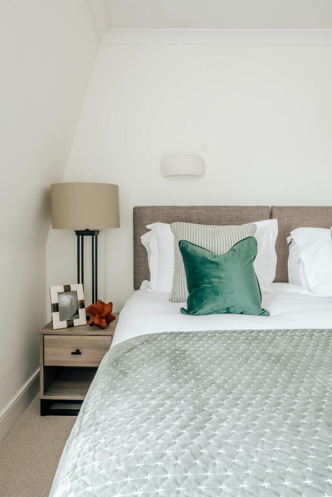 2 bedroom serviced apartment for rent