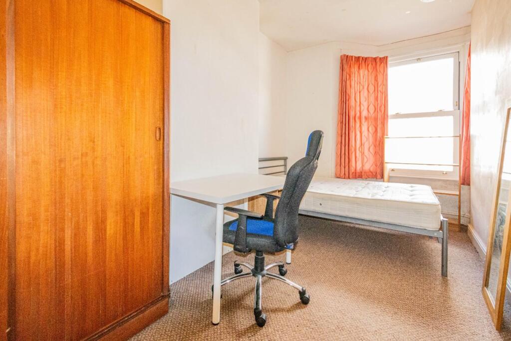 Property photo 11
