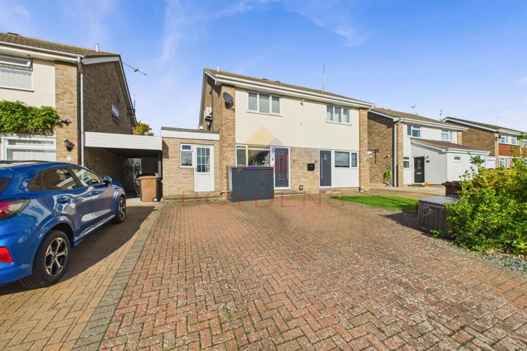 2-bed semi-detached on Knapton Close Spingfield, £375,000