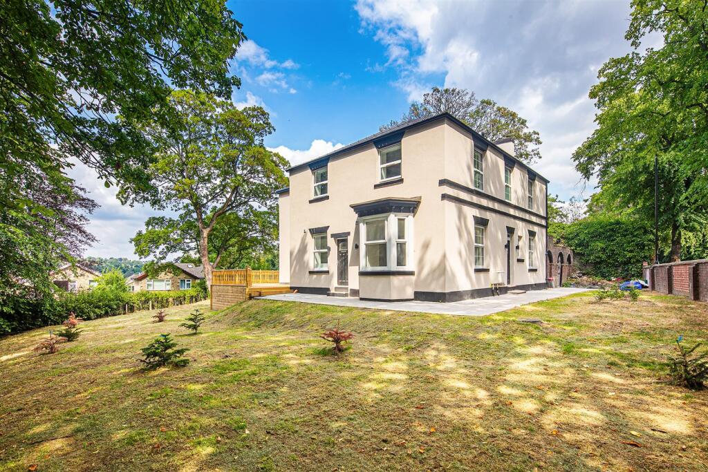 Main image of property: The Garden Apartment, 110 Psalter Lane, Brincliffe, S11 8YU