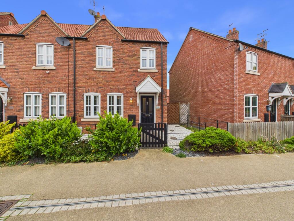 Main image of property: Village Green Way, Kingswood, Hull, East Riding of Yorkshire, HU7 3DR