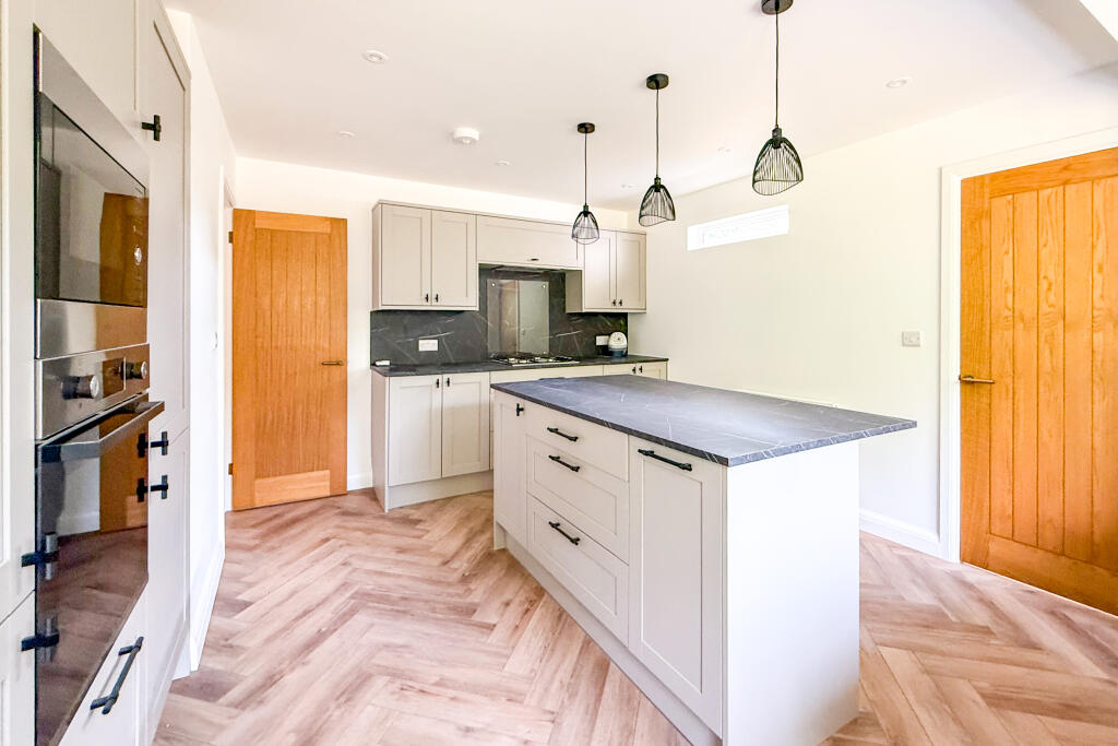 House in Wealden, Westham - View 4