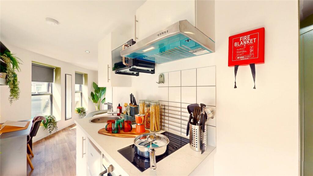 Additional image 5 of Twyning Road, Stirchley, Birmingham, West Midlands, B30