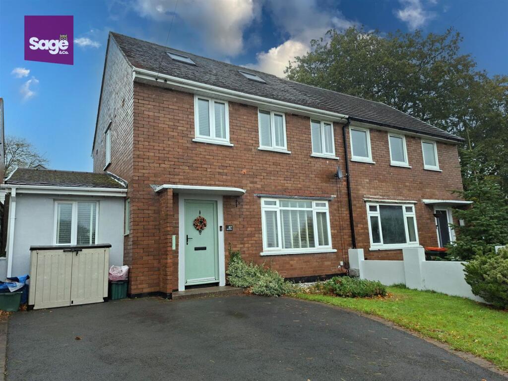 3 Bedroom Semi-Detached in NP20 3EQ