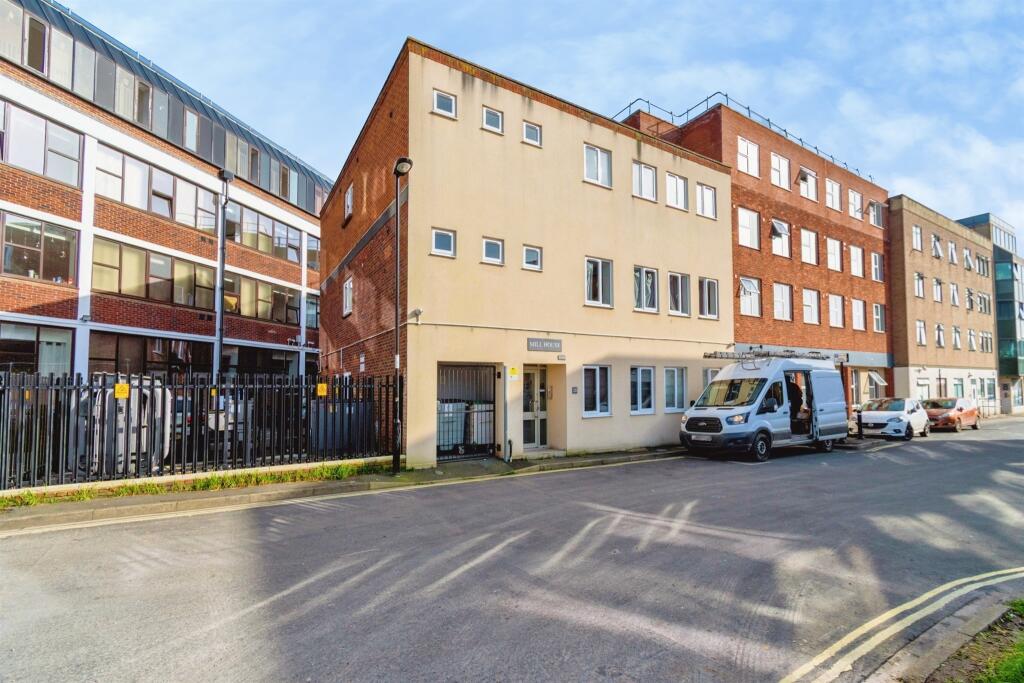 Main image of property: Southampton Street, SOUTHAMPTON