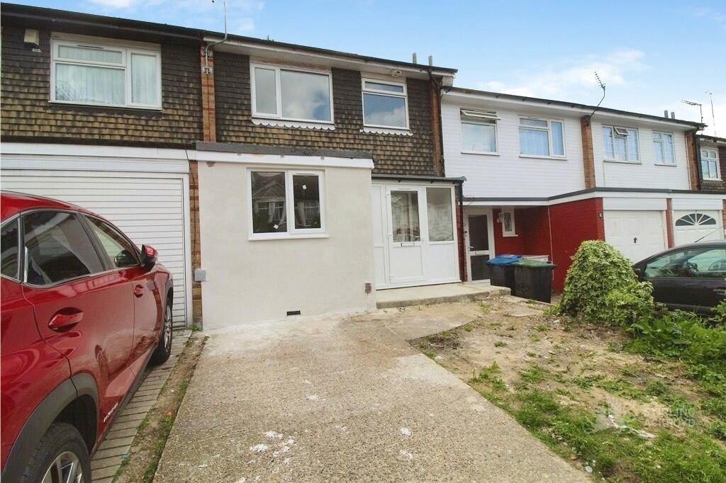 Main image of property: Midhurst Avenue, Croydon, CR0