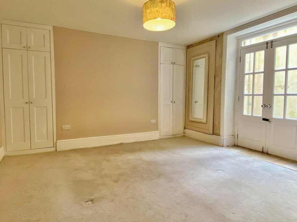 Apartment in Bath, Kingsmead - View 3