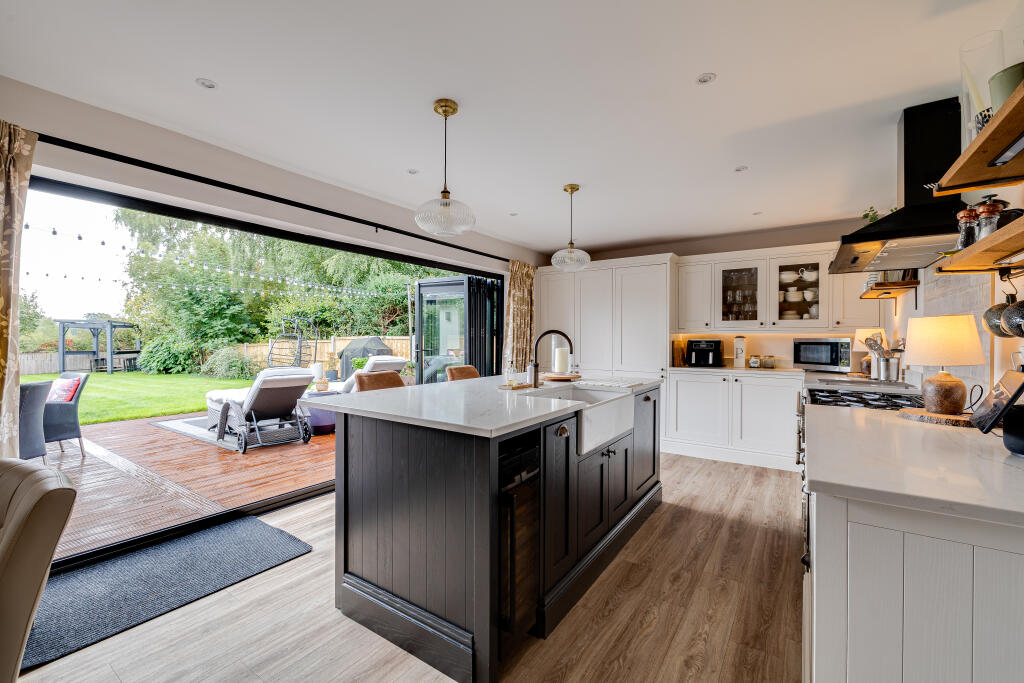 House in Llandudno, Holt - View 4