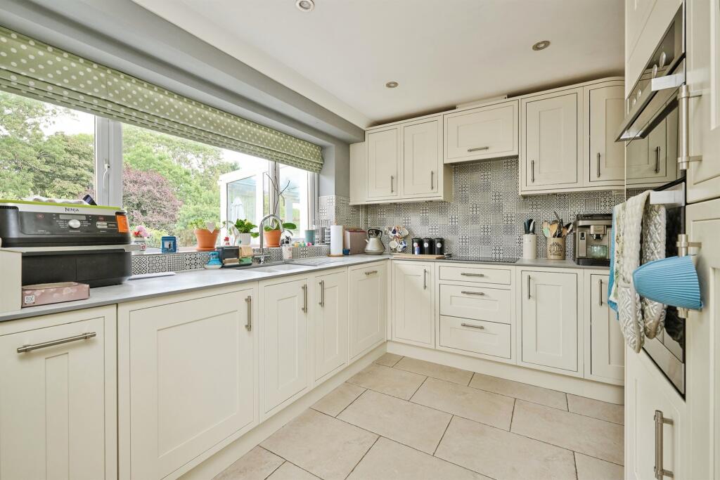 House in South Kesteven, Deeping St. James - View 5