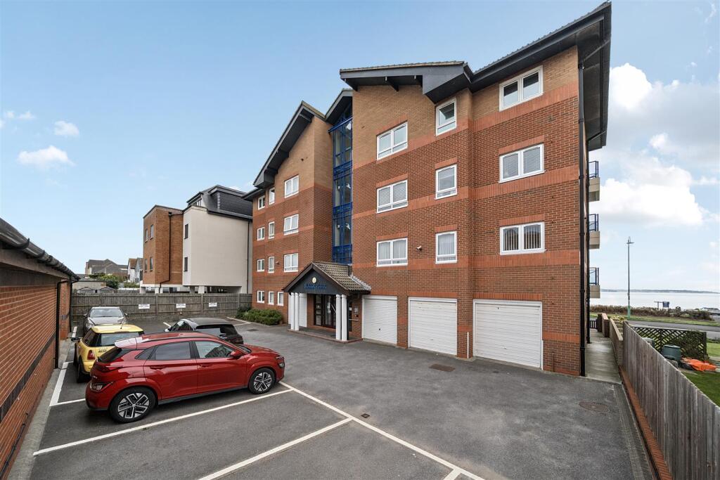 Main image of property: Marine Parade East, Lee-On-The-Solent