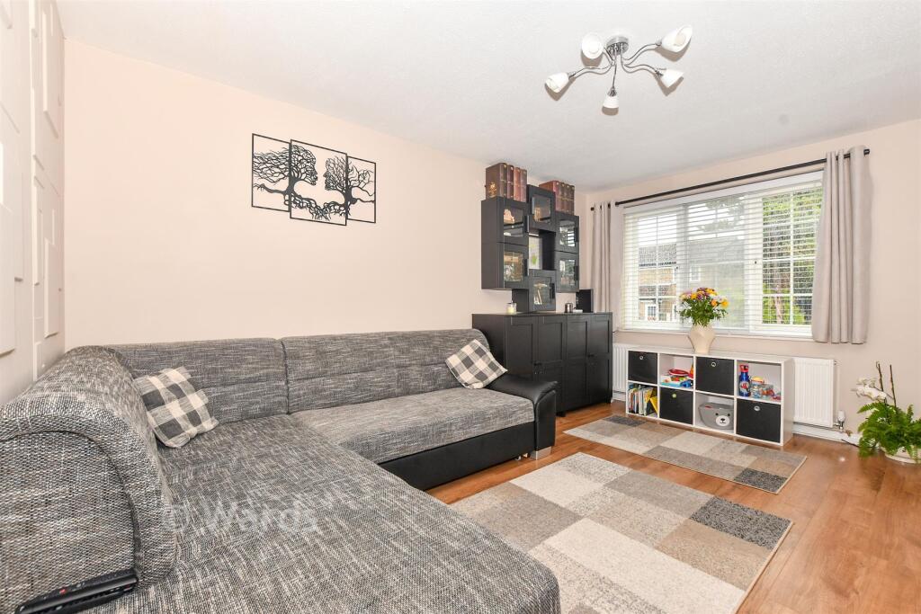 House in Ashford, Kent - View 3