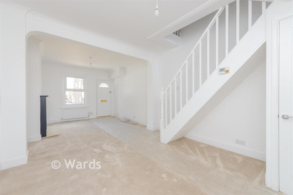 House in Cliffe, West Street - View 3