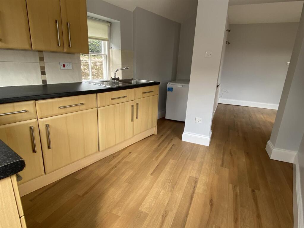 Apartment in Belper, Duffield - View 2