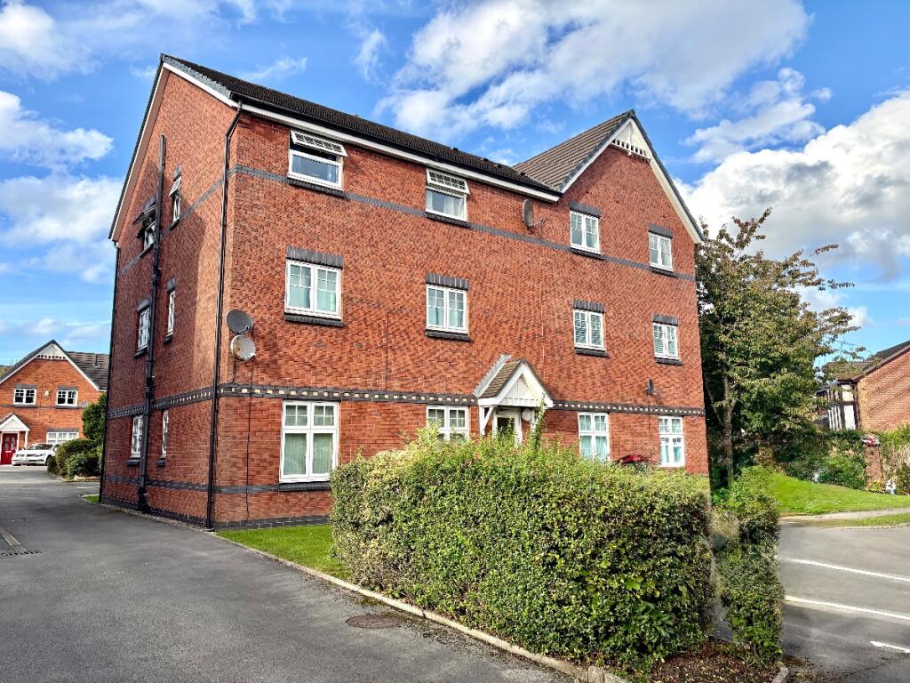 Apartment in Bolton, Moses Gate - View 5