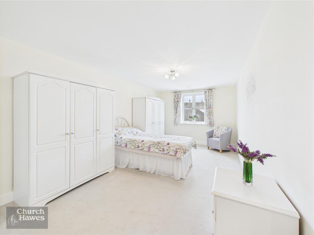 Lawrence Place, Maldon photo 4
