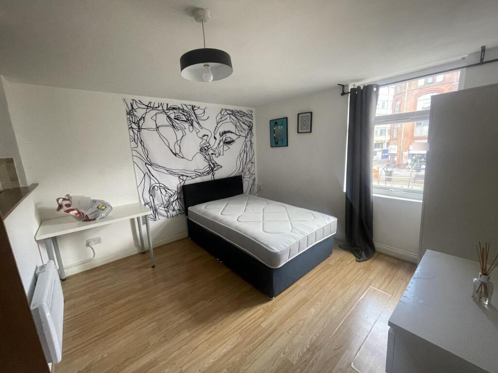 Main image of property: Humberstone Gate, Leicester, LE1