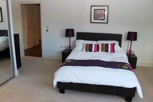 Apartment in London - View 5