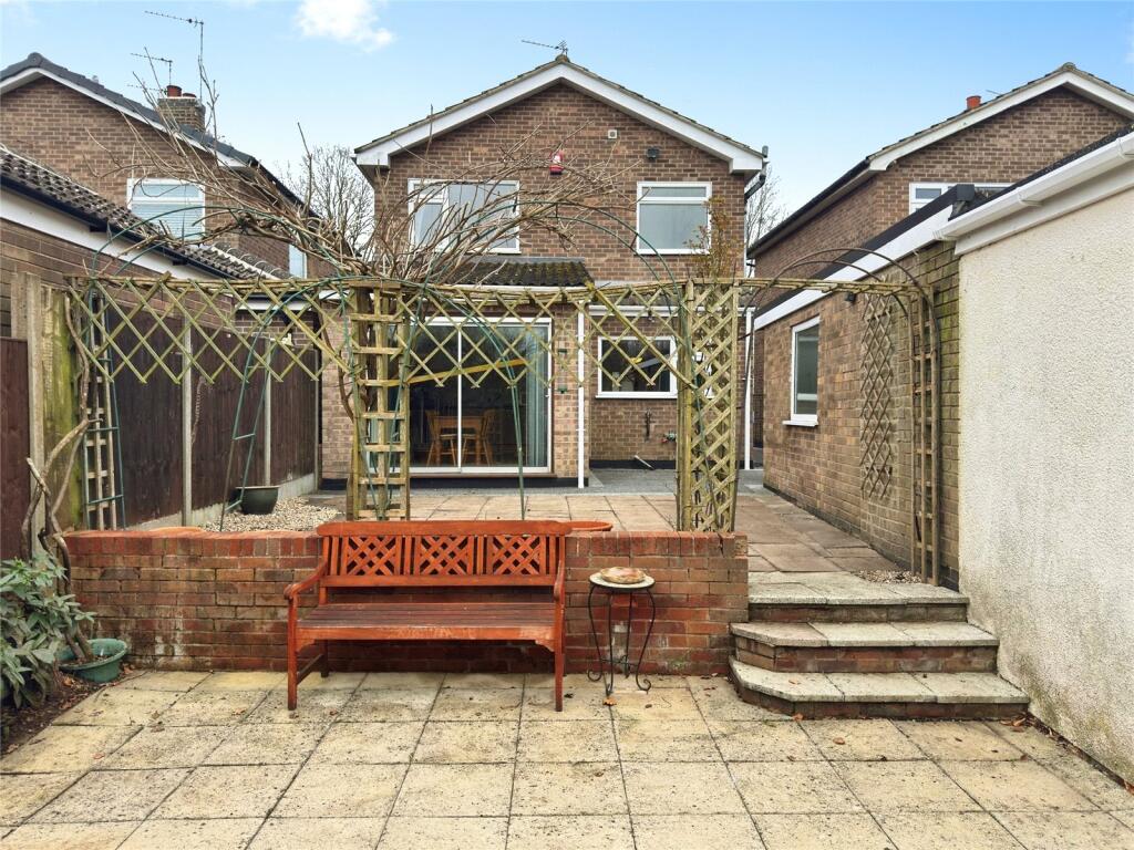 Patterdale Drive, Loughborough, Leicestershire photo 4