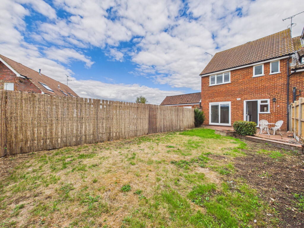 House in Tonbridge and Malling, Wouldham - View 4