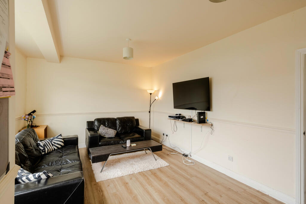 House in Bristol, Filton - More