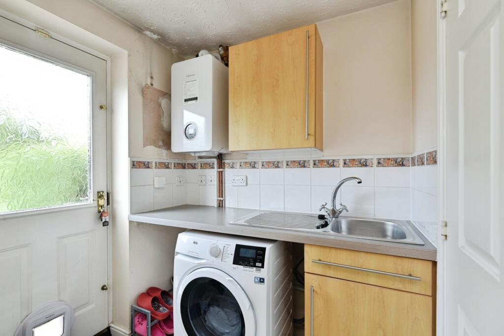 House in Stoke-on-Trent - View 5