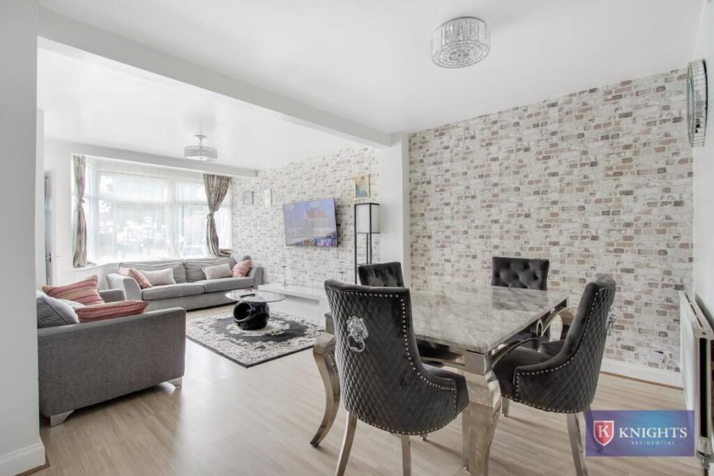 Galliard Road, Edmonton, London, N9 photo 4