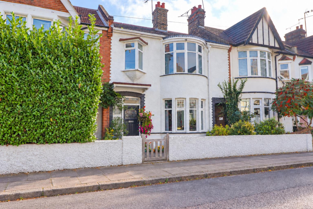 Main image of property: Westbourne Grove, Westcliff-on-Sea
