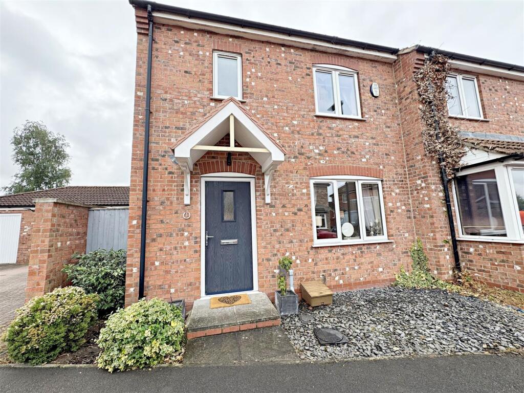 Main image of property: Horseshoe Close, Scartho, Grimsby, N.E. Lincs, DN33 3BA