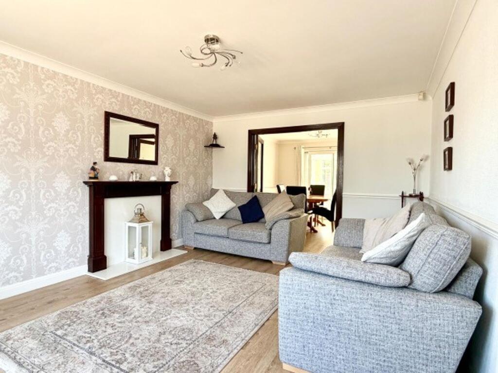 House in Doncaster - View 2