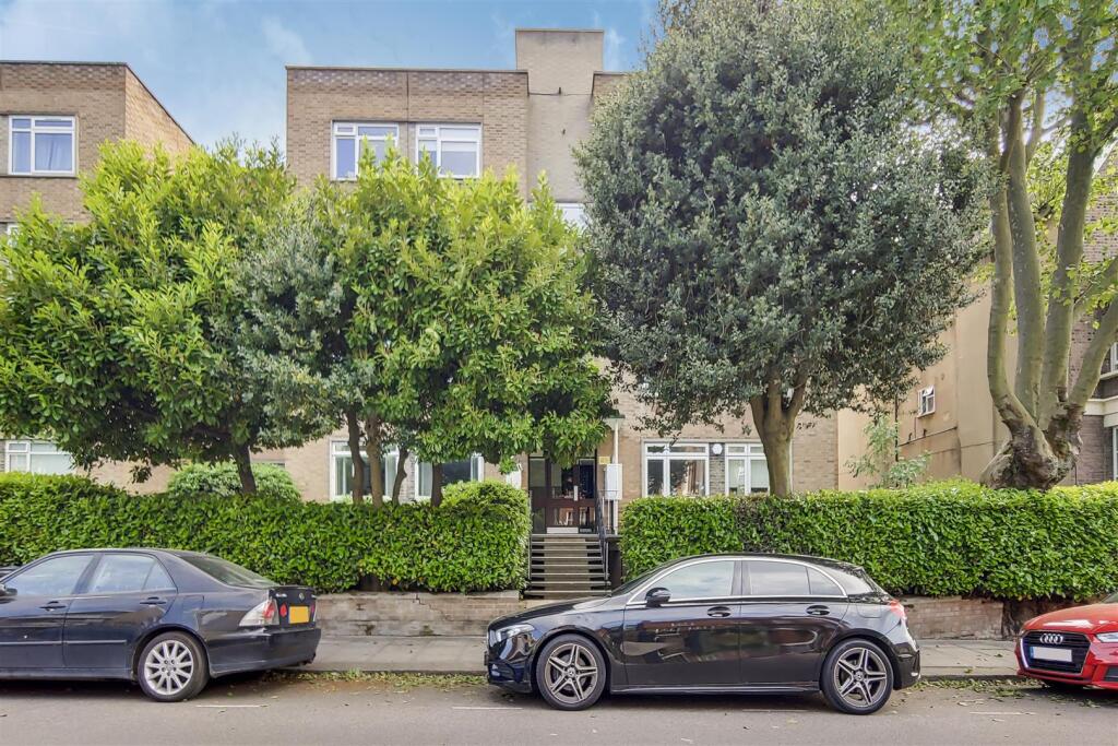 Main image of property: Lambolle Road, London